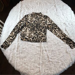 Gaze Leopard Print Mock Turtleneck Size Medium